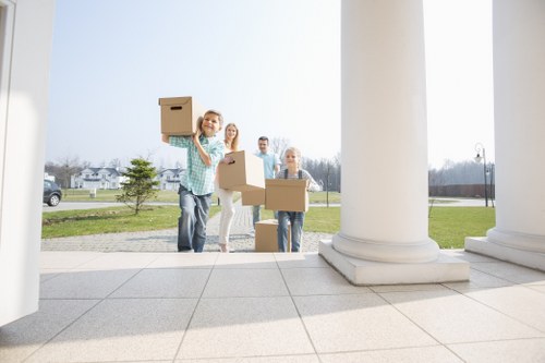 Free quote discussion for a local Coneyhall removal