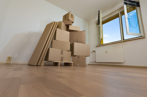 Low-carbon removal van used for an eco-friendly move in Coneyhall