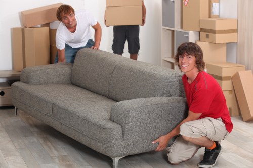Moving truck planning and packing checklist for Coneyhall